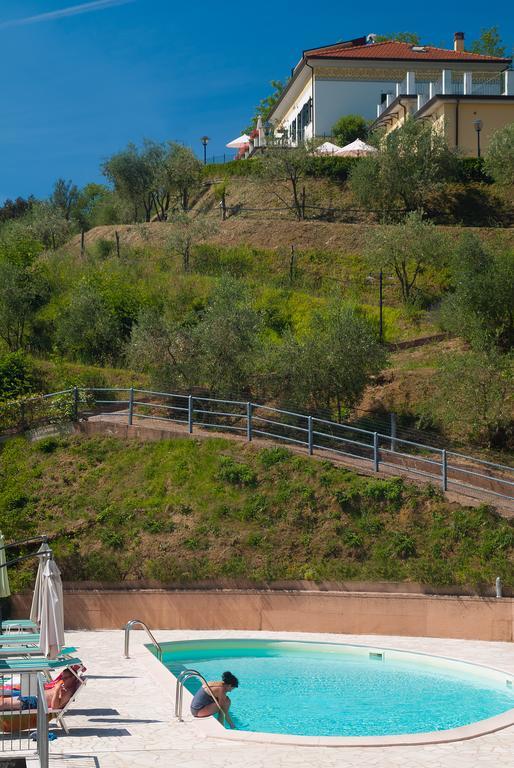 Gli Ulivi Di Montalbano * La Spezia