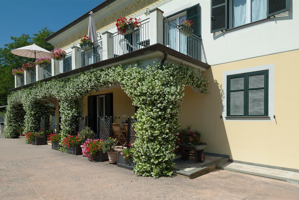 Gli Ulivi Di Montalbano La Spezia
