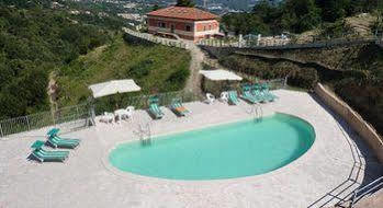 Alloggio per agriturismo Gli Ulivi Di Montalbano